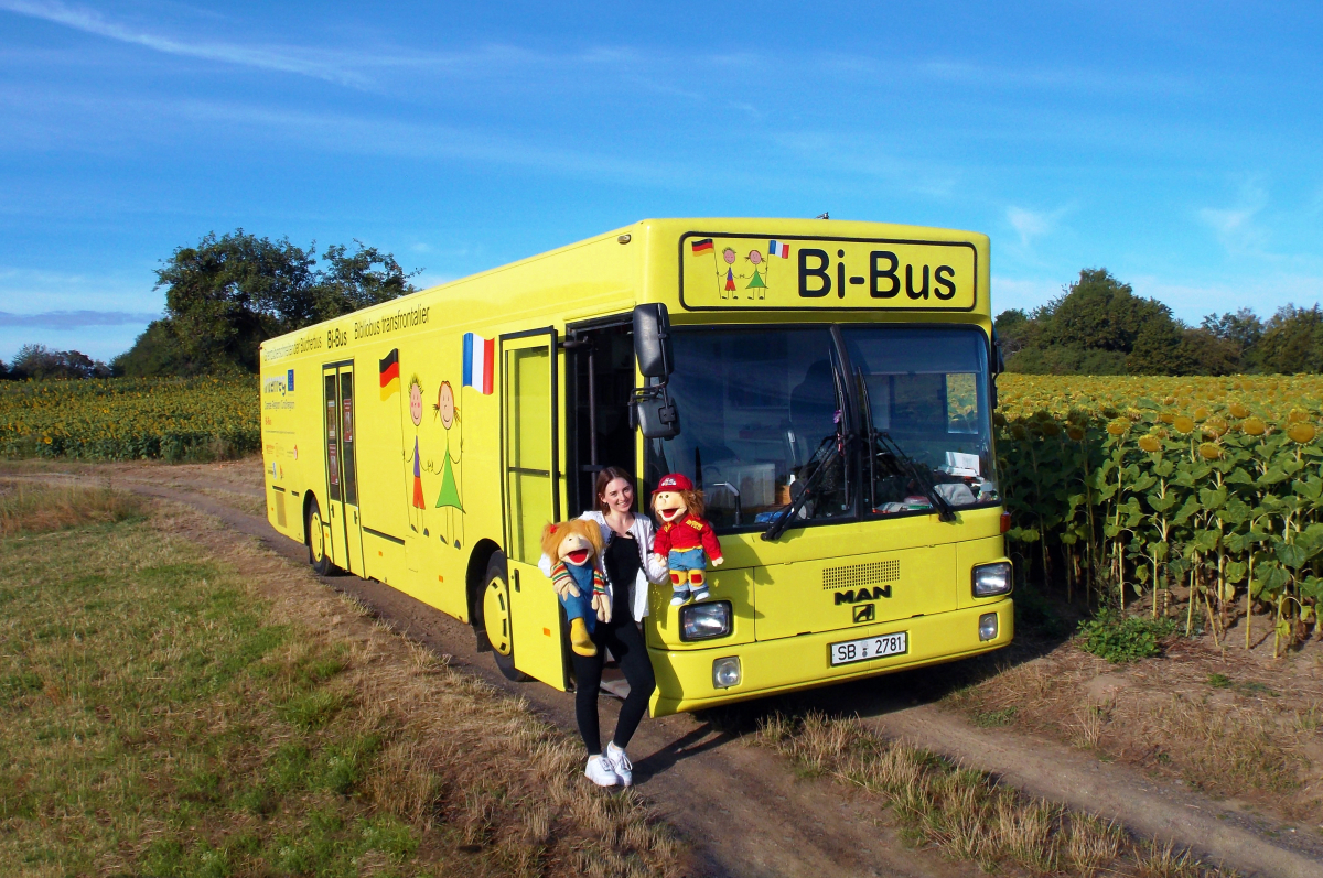 Grenzüberschreitender „Bi-Bus“ Der Stadtbibliothek Gewinnt Europäischen ...