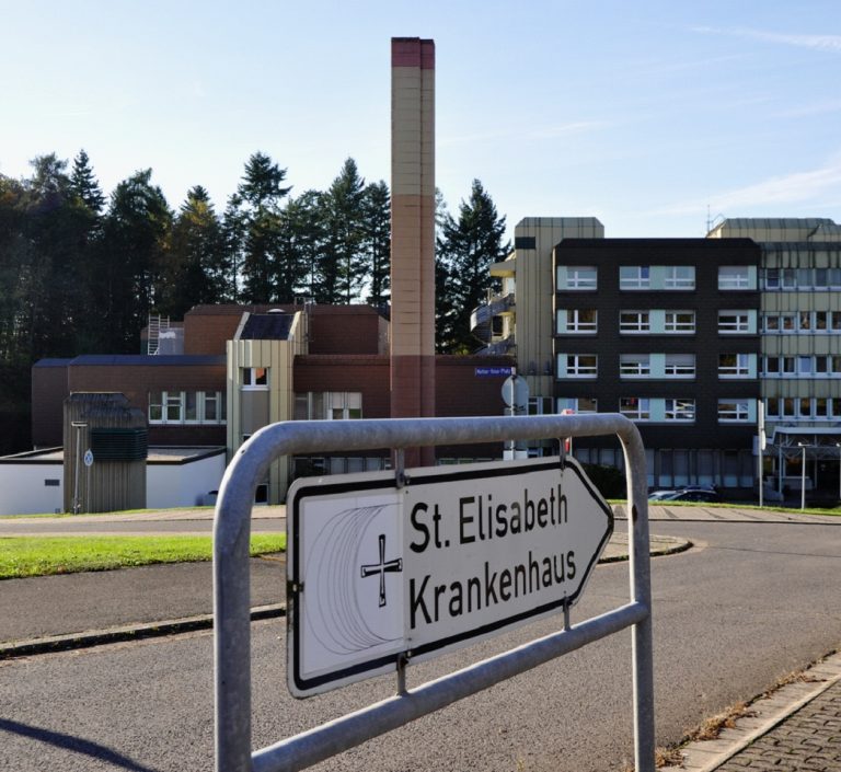 Stadt Wadern wehrt sich gegen Krankhausschließung