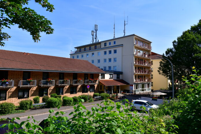 Das AWO Senioirenzentrum in Elversberg am Montag (15.7.2024). Foto: BeckerBredel