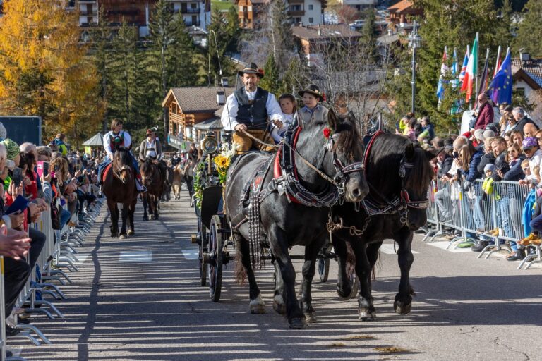 Leonardiritt in Alta Badia: Tradition und Brauchtum am 10. November 2024