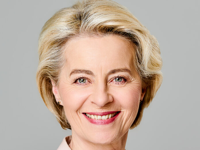 Ursula von der Leyen - Foto Von European People's Party - EPP Lead Candidate Multimedia Content, CC BY 2.0, https__commons.wikimedia.org_w_index.php_curid=148344970