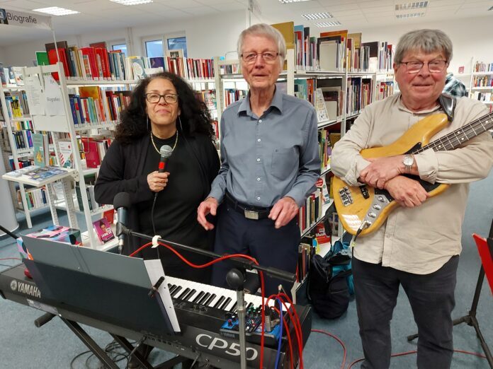 Lisa Mörsdorf, Bernd Möhl und Ferdi Quien. Foto: Sonja Colling-Bost